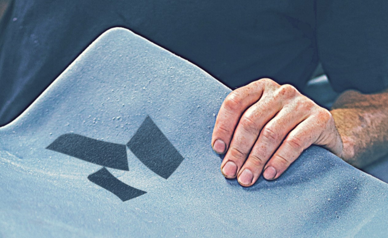 Correcting & finishing leathers : How to get fine grain solutions?